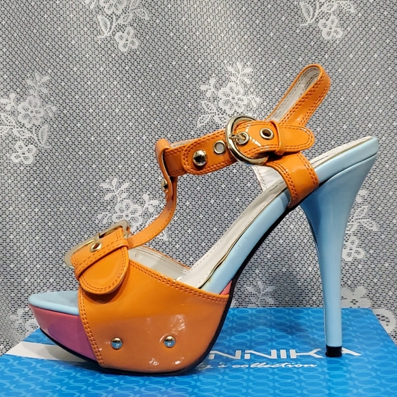 Fashion statement heels - Picture 2 of 5